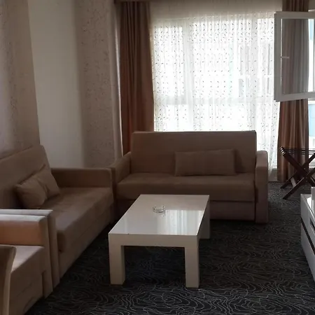 Oezkan Aparthotel *